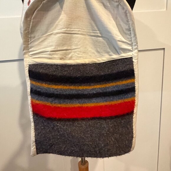 Vintage Handmade Native American Indian Indigenous Beaded Cross Body Purse - Picture 10 of 16